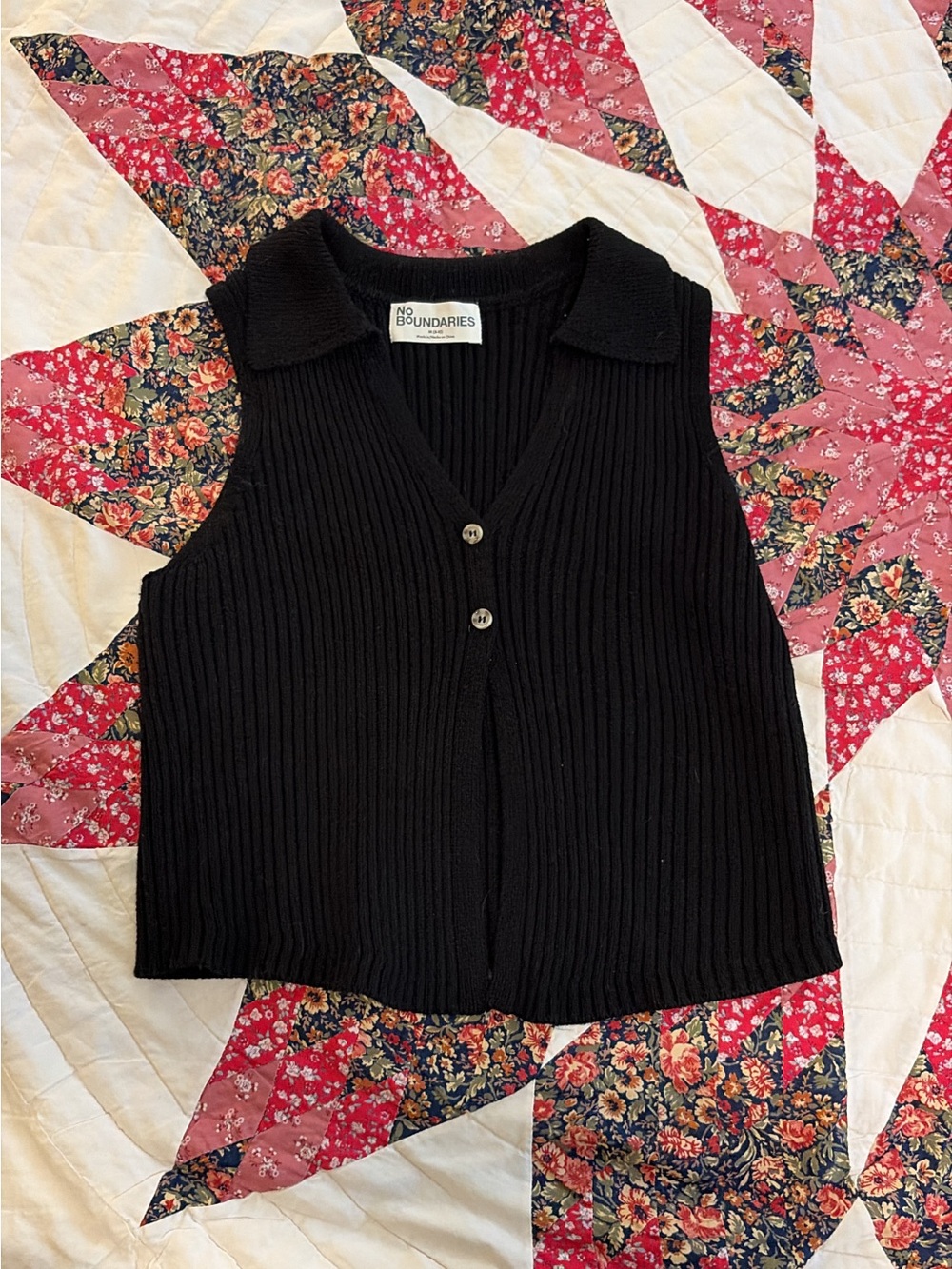 No Boundaries Black Ribbed Sleeveless Button-Front Camisole - Picture 2 of 2